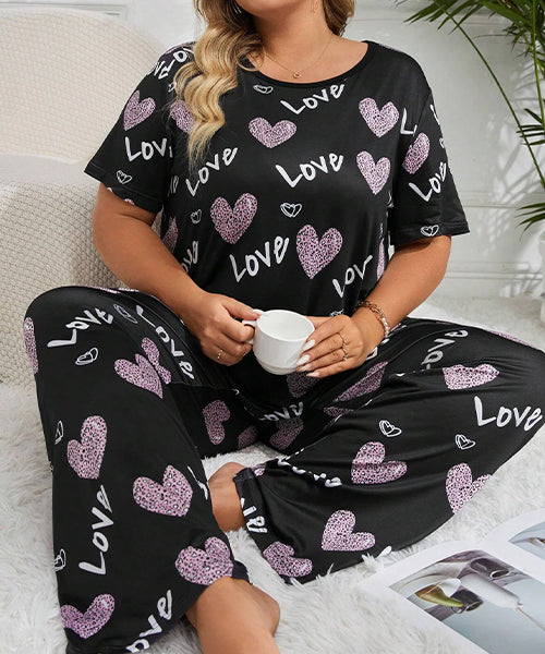 Love Printed Plus Size Nightwear Set