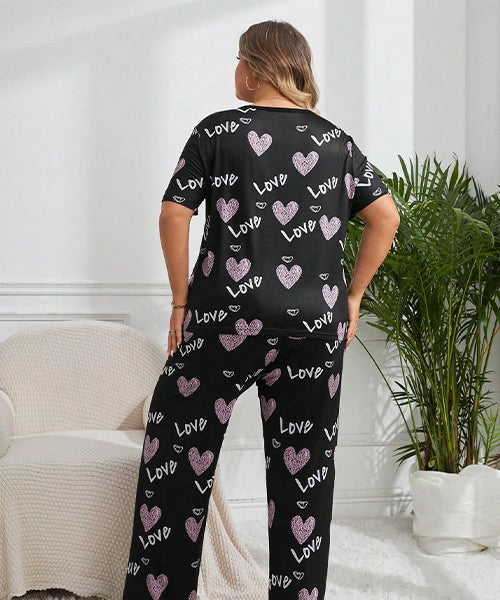 Love Printed Plus Size Nightwear Set